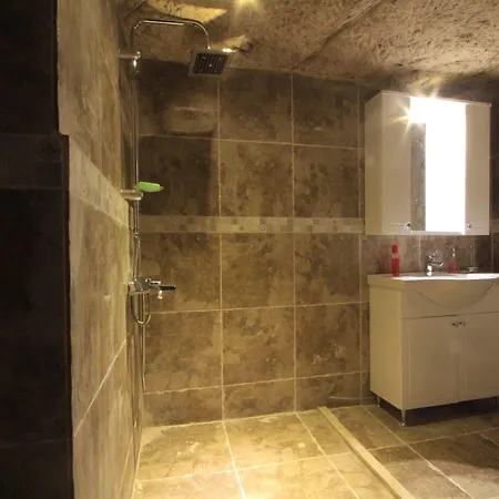 Hotel Akcave And 3*