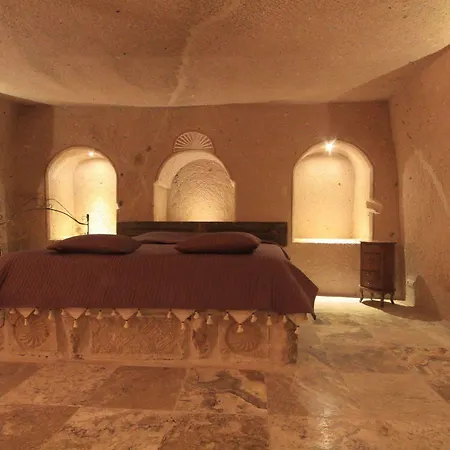 Akcave And Hotel 3*